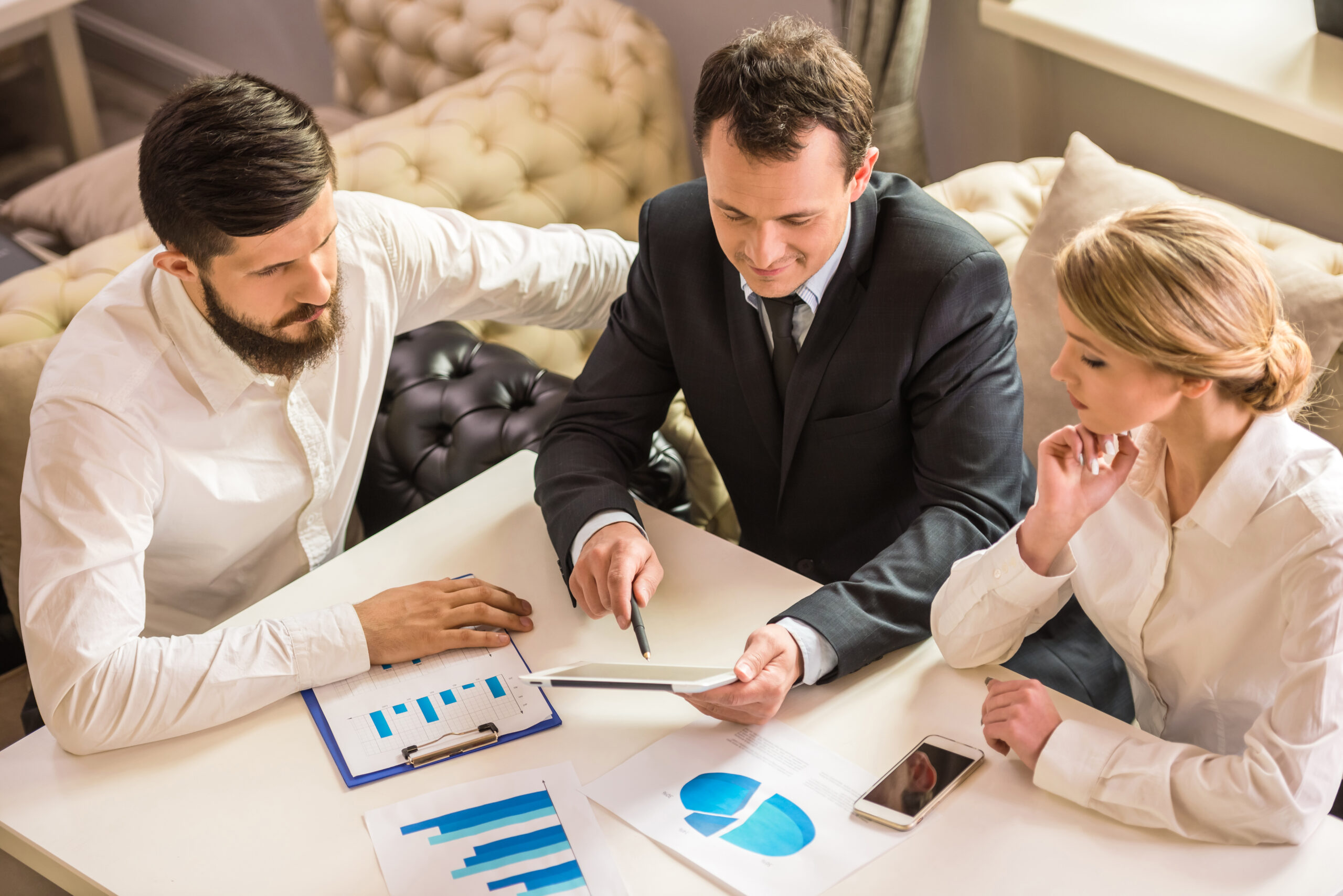 Financial Advisors & Wealth Managers